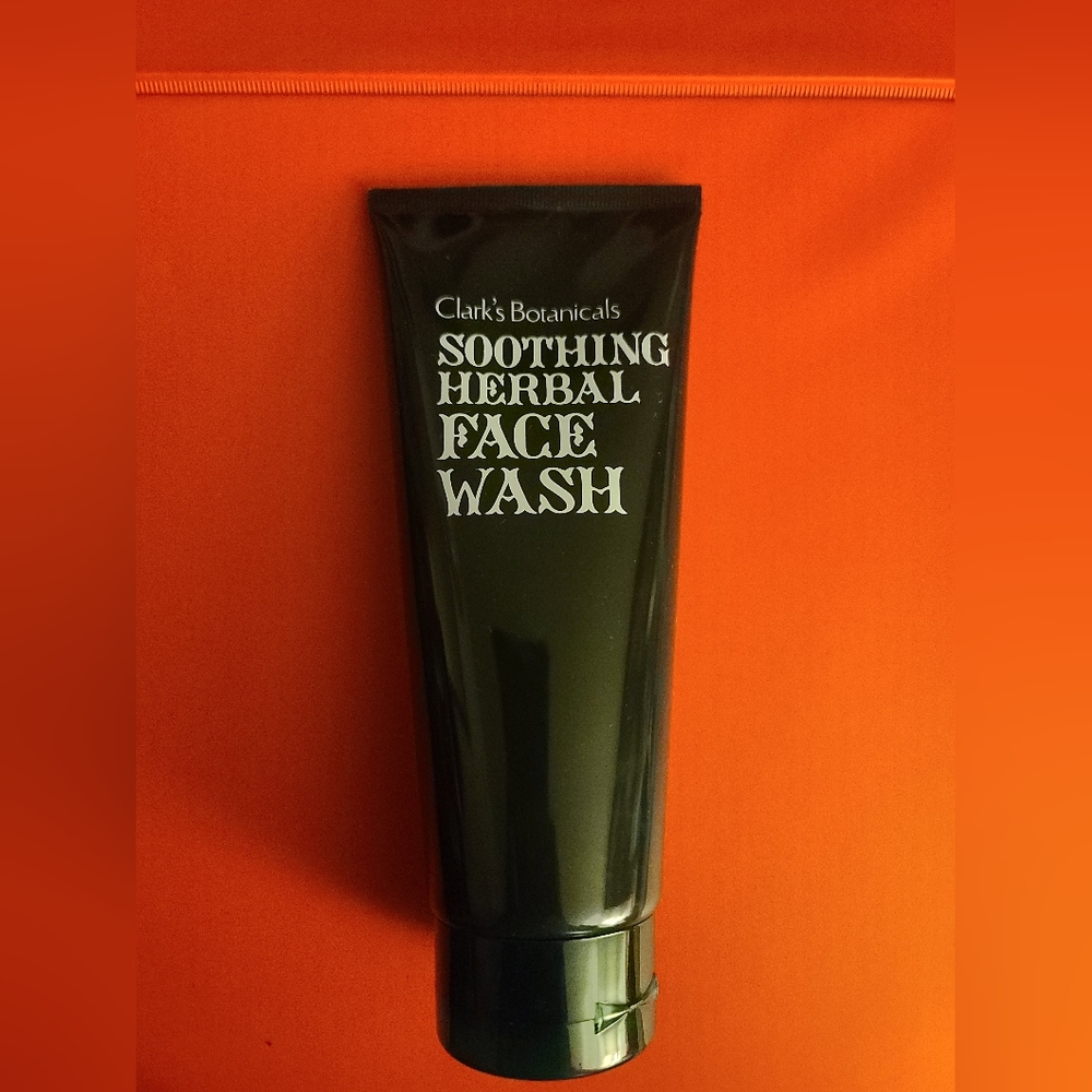 Clark's Botanicals Soothing Herbal Face Facial Wash 7.4 oz New